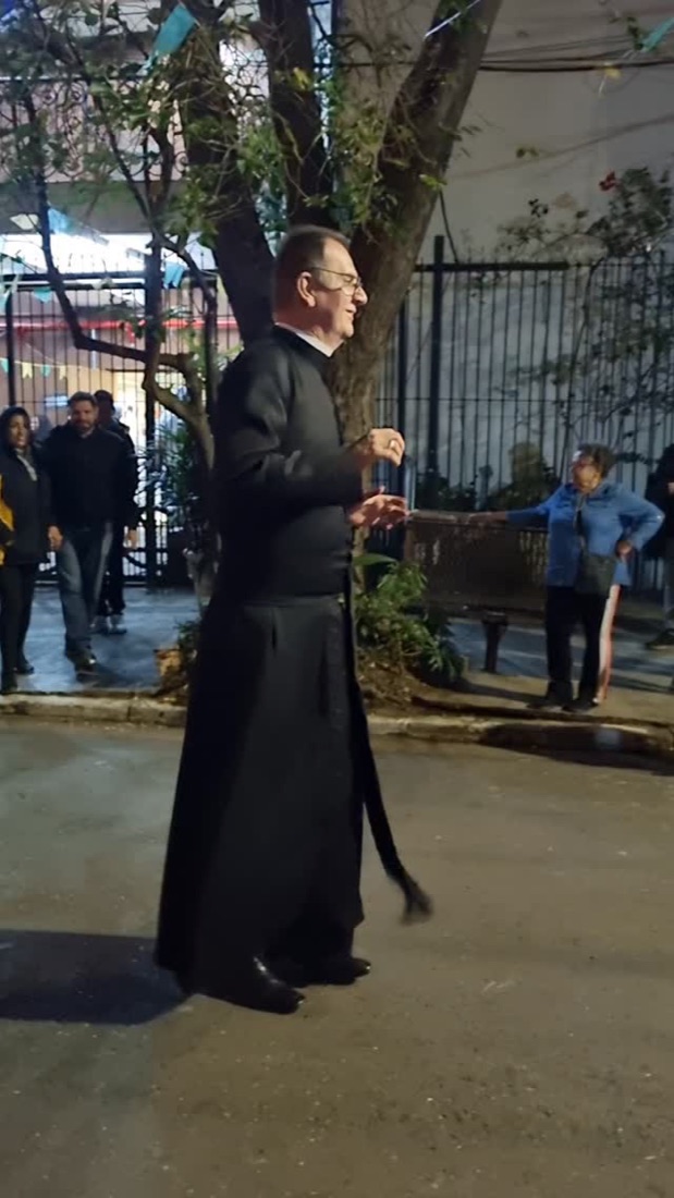 Forró na festa junina da paróquia